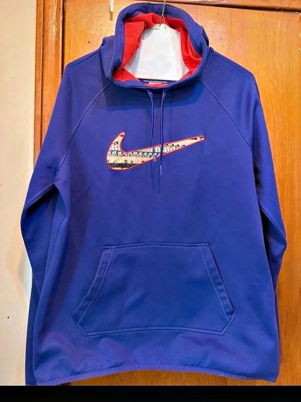 Nike Therma-FIT hoodie Color Block Hoodie Size Medium